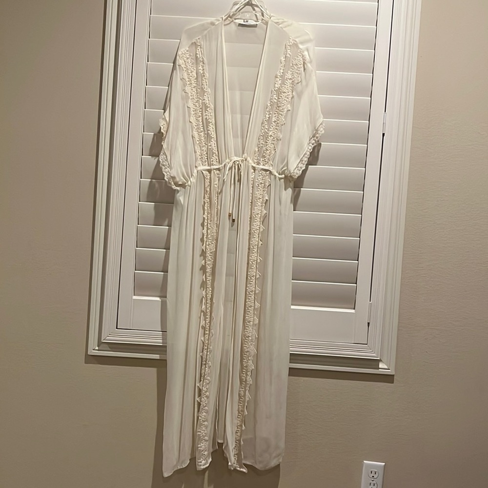 Mango longline  lace insert kimono in ivory. One size
